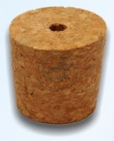 KOREK AGLOM. ŚR.30mm Z OTWOREM